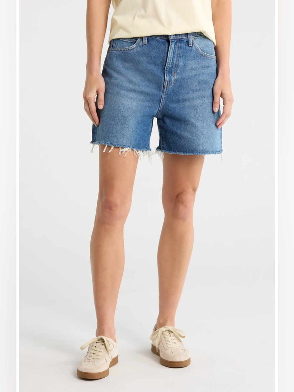 NWT Frame ‘The Easy Fray Hem’ Cutoff Denim Shorts in “Maraud”, Size 30